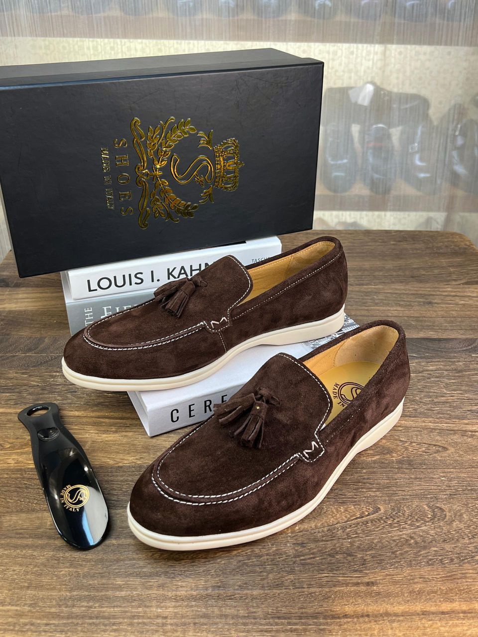 Chaussure homme de type mocassin à pampilles (Copie)