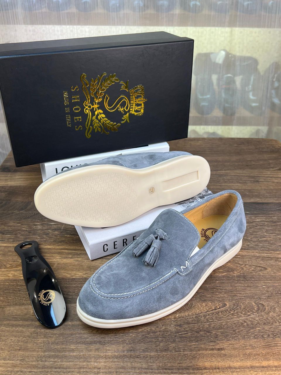 Chaussure homme de type mocassin à pampilles (Copie)